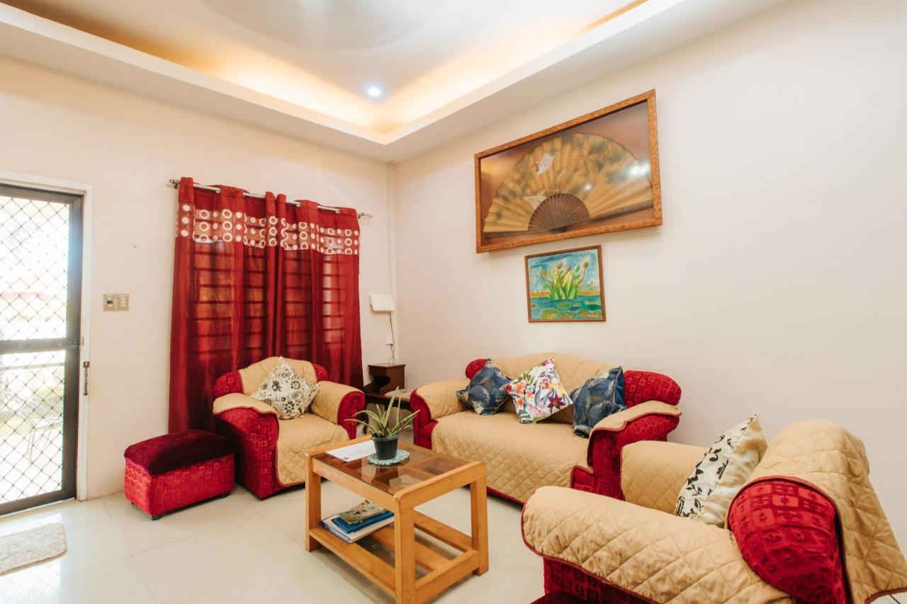 Bahay Ni Kikay Vacation Rental - Wifi Included General Santos City Extérieur photo